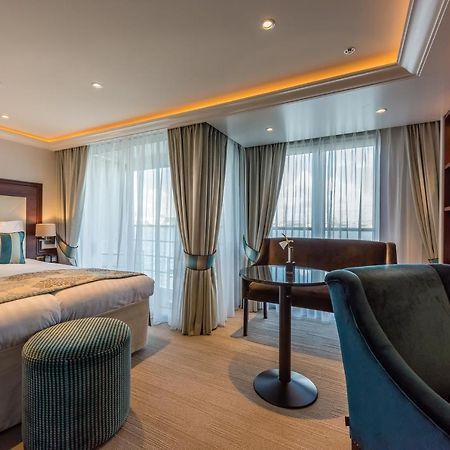 Select Ms Charles Dickens Neuss Exterior foto