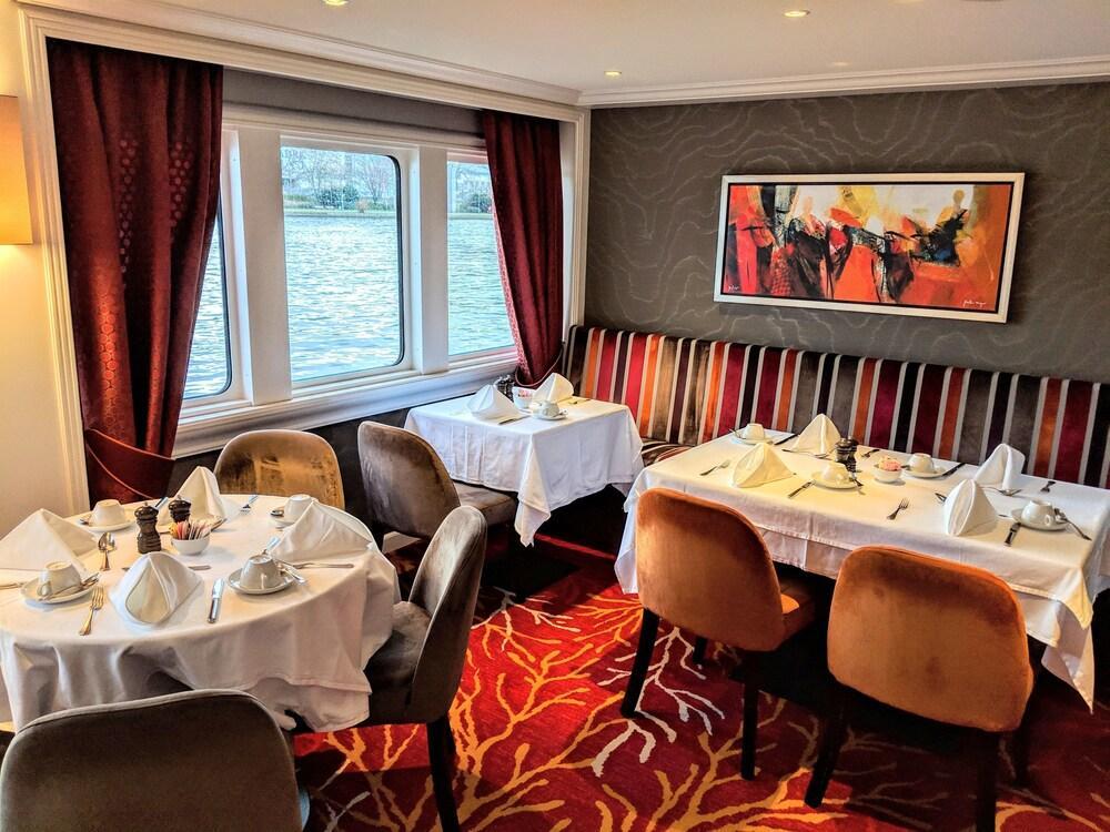Select Ms Charles Dickens Neuss Exterior foto
